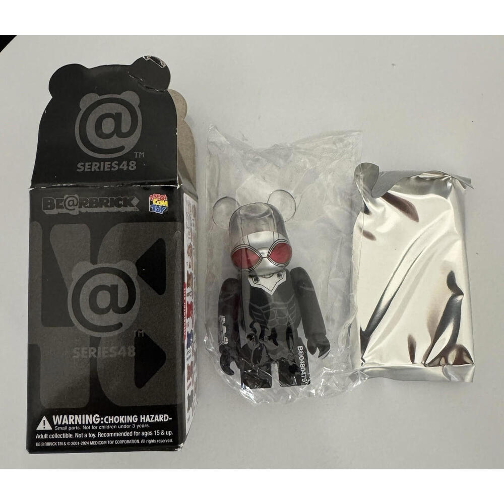 Medicom 100% Bearbrick 48 Be@rbrick Series 48 Hero Aquaman Black Manta Secret